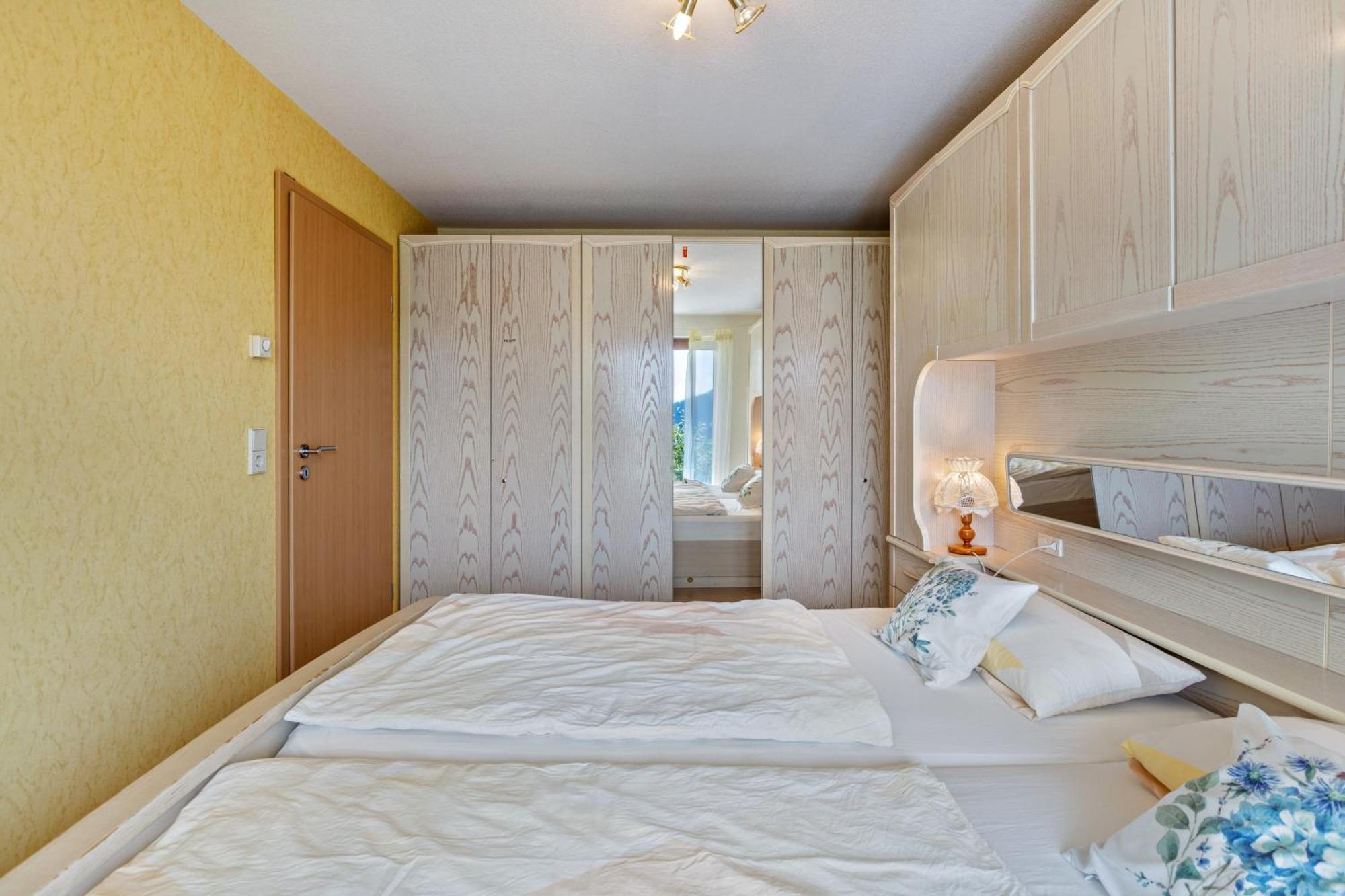 Haus Landblick Apartment Zell im Wiesenthal Luaran gambar